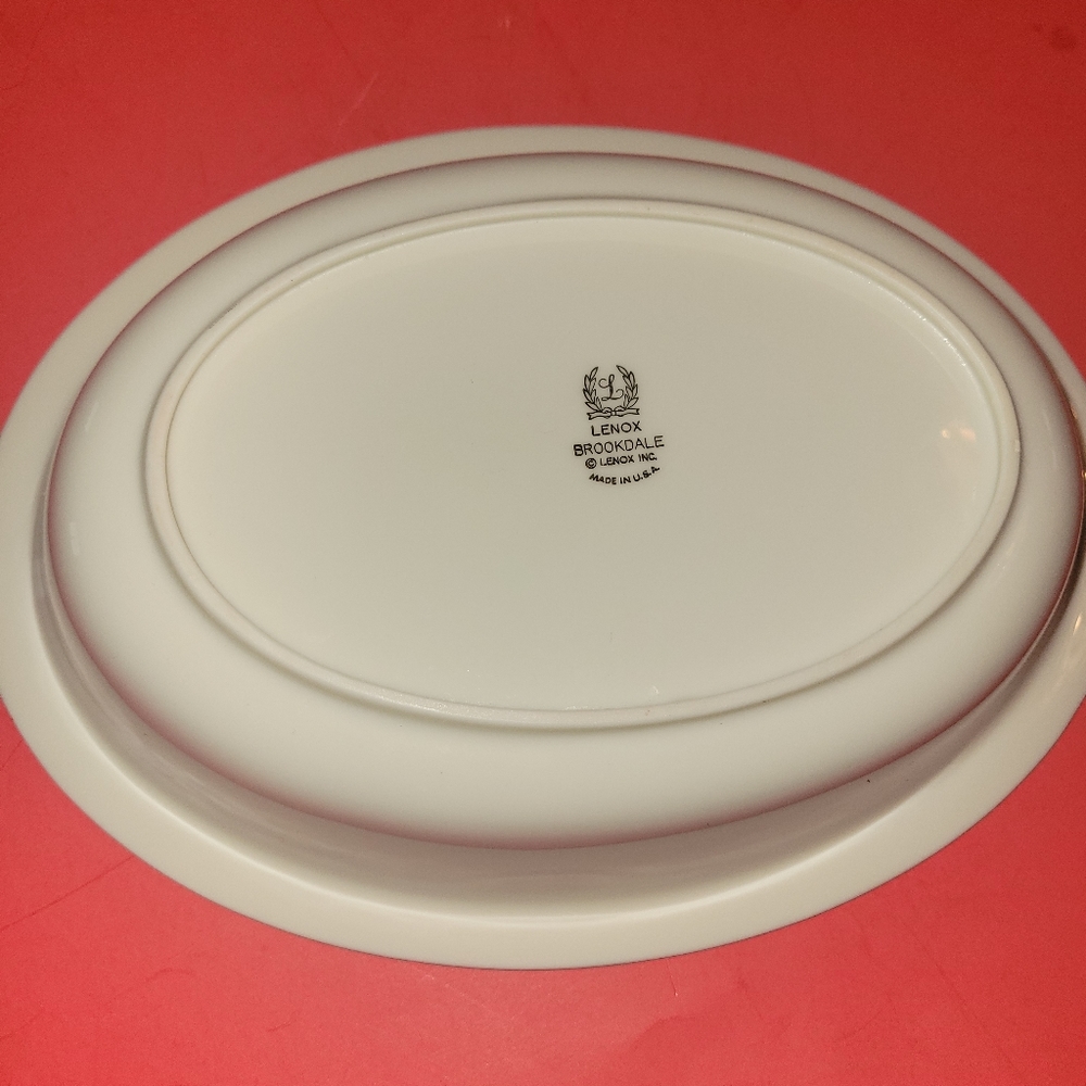 LENOX BROOKDALE DISH - Picture 4 of 5